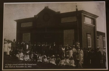 Gerringong Soldiers Hall commemorative item #1