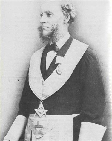 Ralph was the grandson of James Colley the first Mayor of Kiama