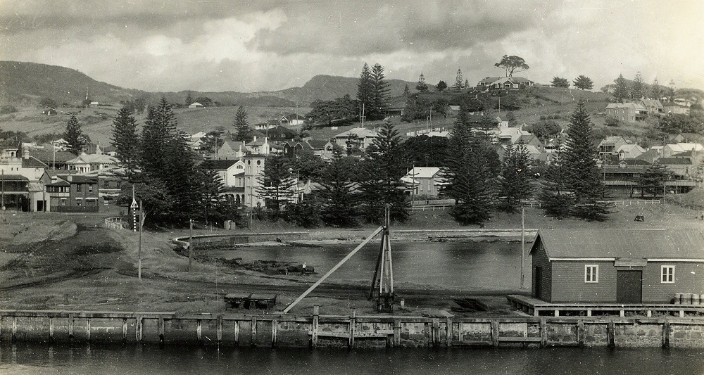 Kiama Harbour Cargo Building4.jpg