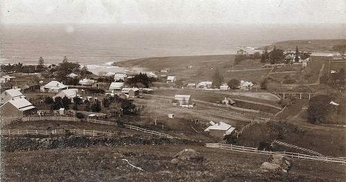 Looking east from Cooinda place c.1900.jpg